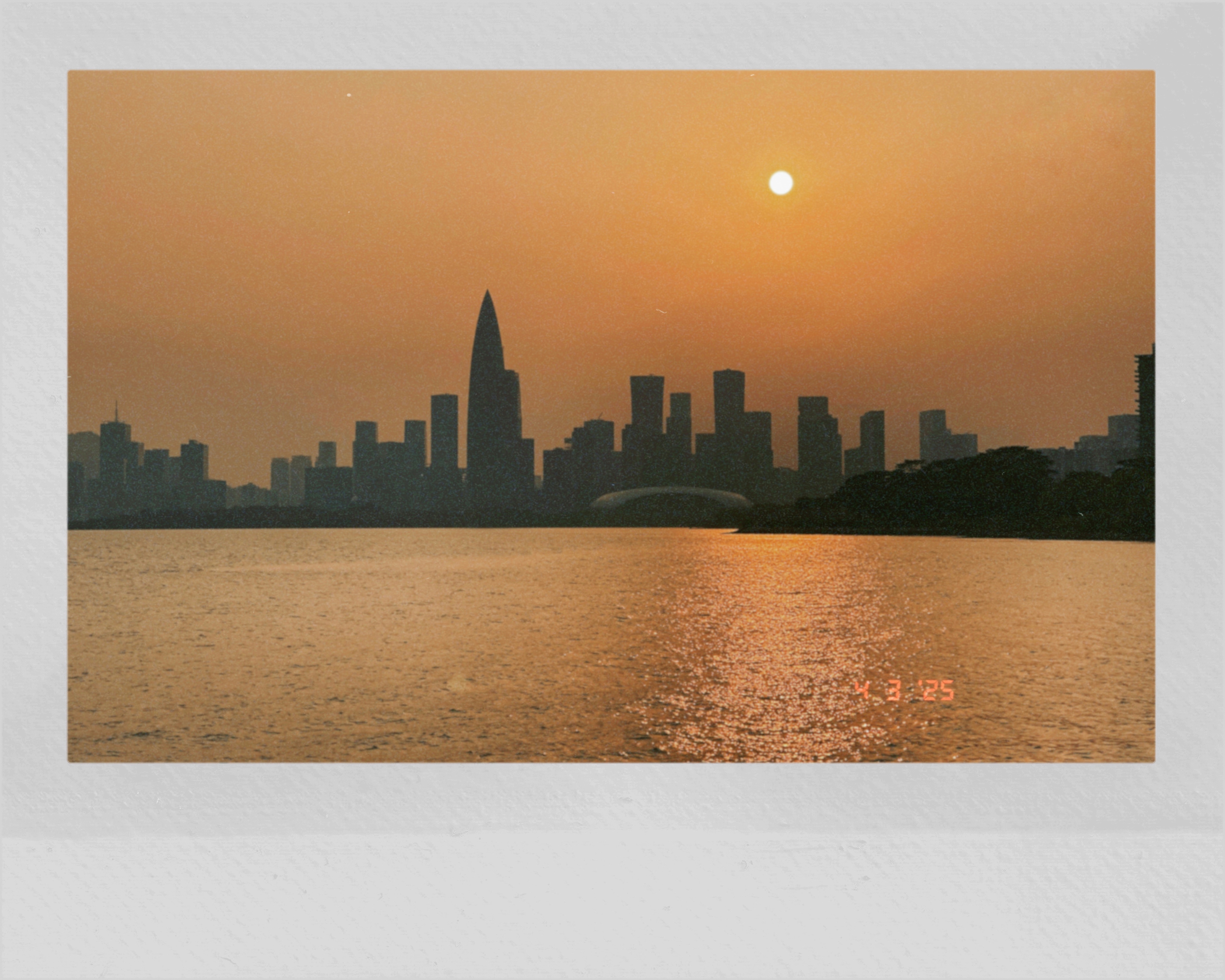 2025.04 深圳 · 深圳湾，粤海街道